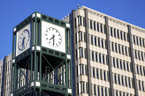 clock tower in Memphis, Tennessee